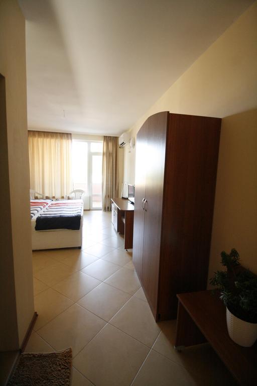 Hotel Marant Sozopol Bagian luar foto