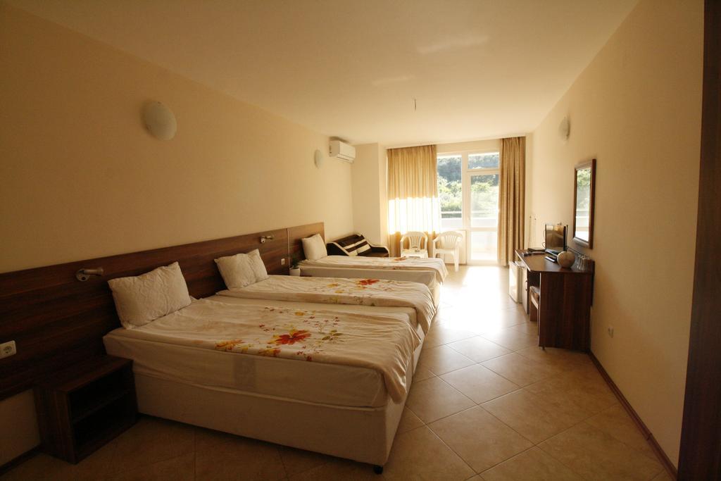 Hotel Marant Sozopol Bagian luar foto