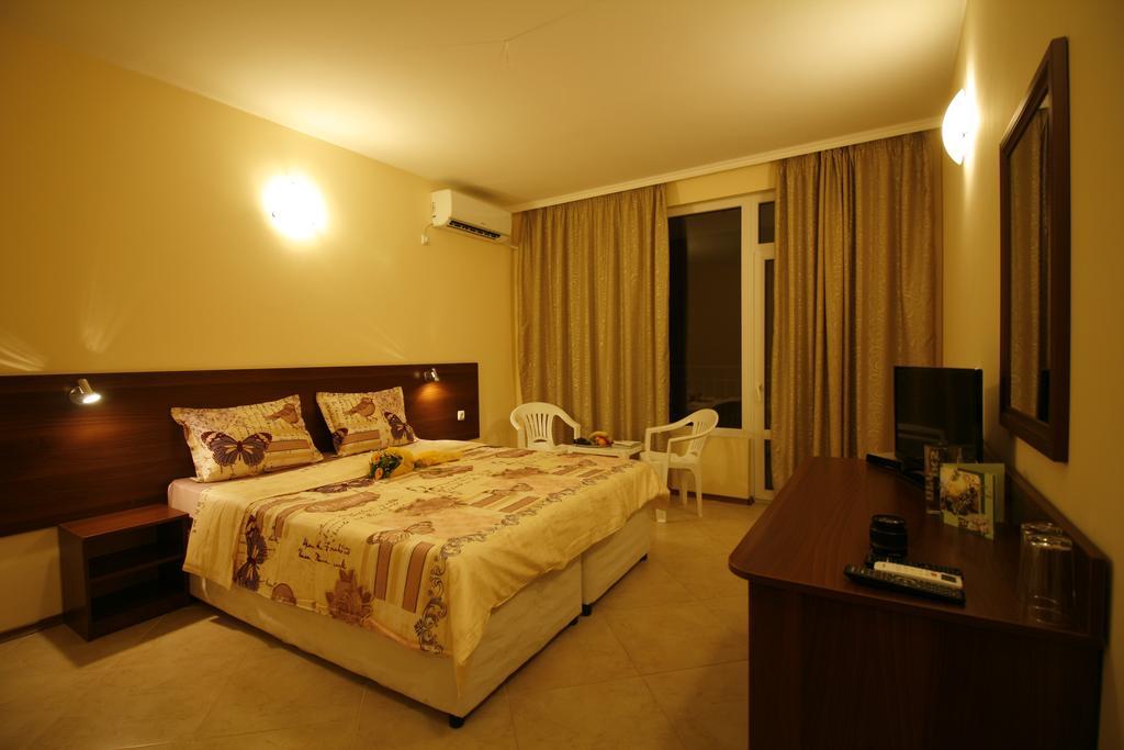 Hotel Marant Sozopol Bagian luar foto